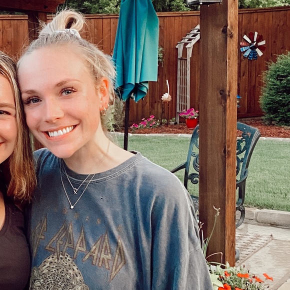 Meet your Posher, Lee - Picture 1 of 1